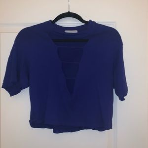 URBAN OUTFITTERS CROP TEE